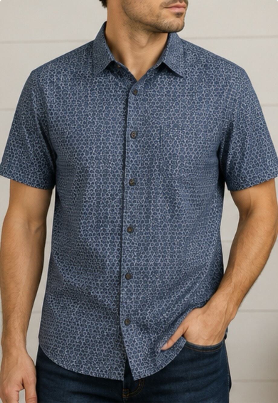 Ted Baker London Mens 4 Large Blue Geometric Short Sleeve Button Up Shirt